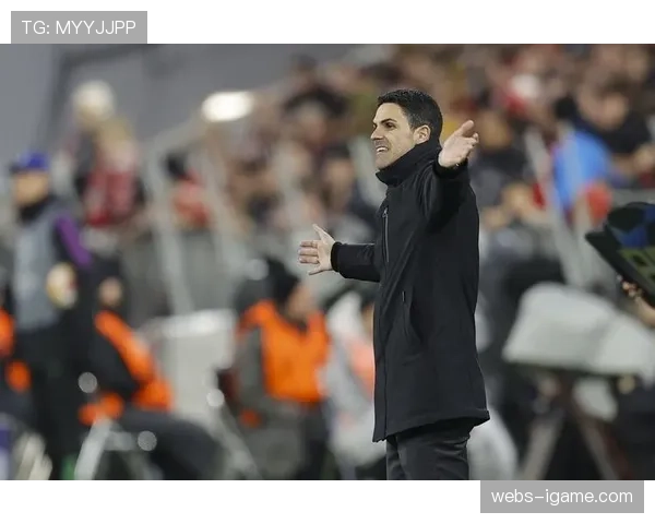 欧足联宣布，2026-27赛季欧冠将试点允许教练席通过便携设备接收更详细的实时防守数据